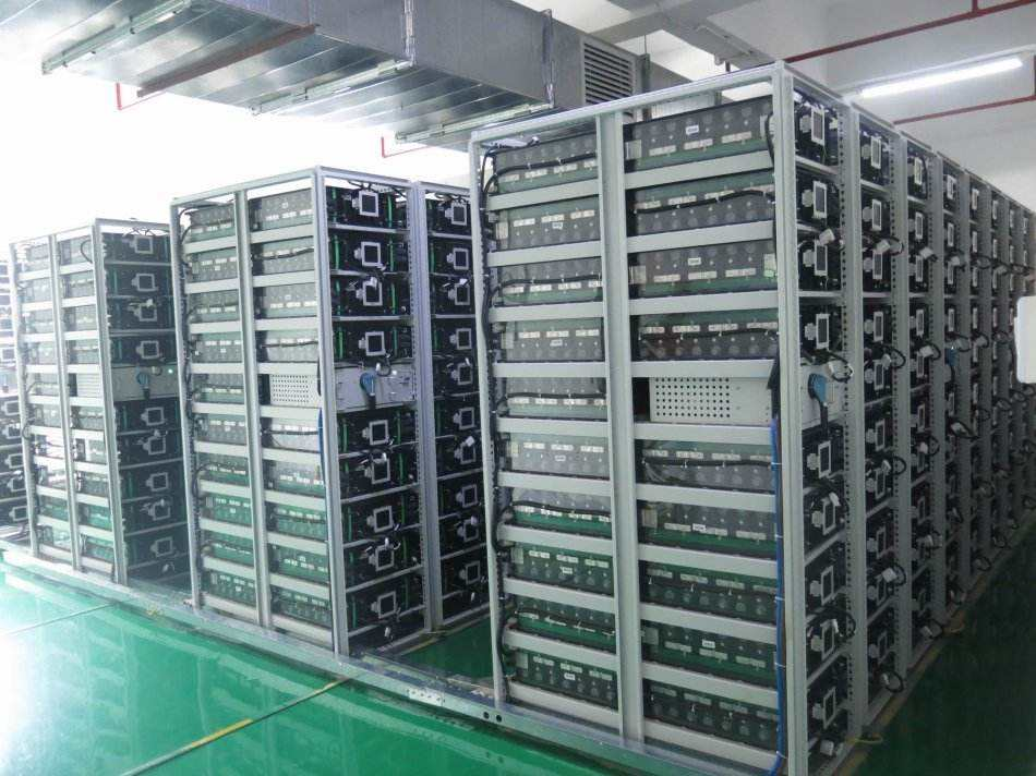 光伏储能锂电池